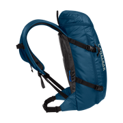 SnoBlast™ 22 Hydration Pack